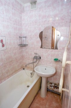 2-к квартира, 4/5 эт., 44м²