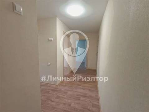3-к квартира, 4/5 эт., 60м²