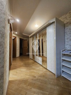 3-к квартира, 6/9 эт., 60м²