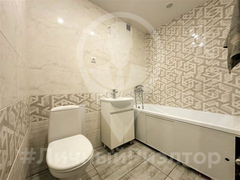 3-к квартира, 4/5 эт., 61м²