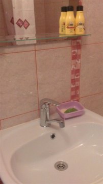 2-к квартира, 8/9 эт., 55м²