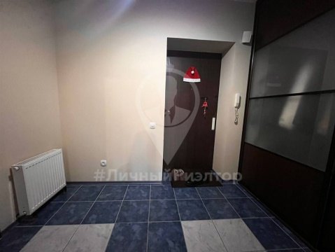 1-к квартира, 6/6 эт., 50м²