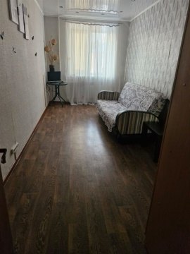 2-к квартира, 4/5 эт., 45м²