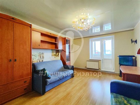 2-к квартира, 8/10 эт., 80м²